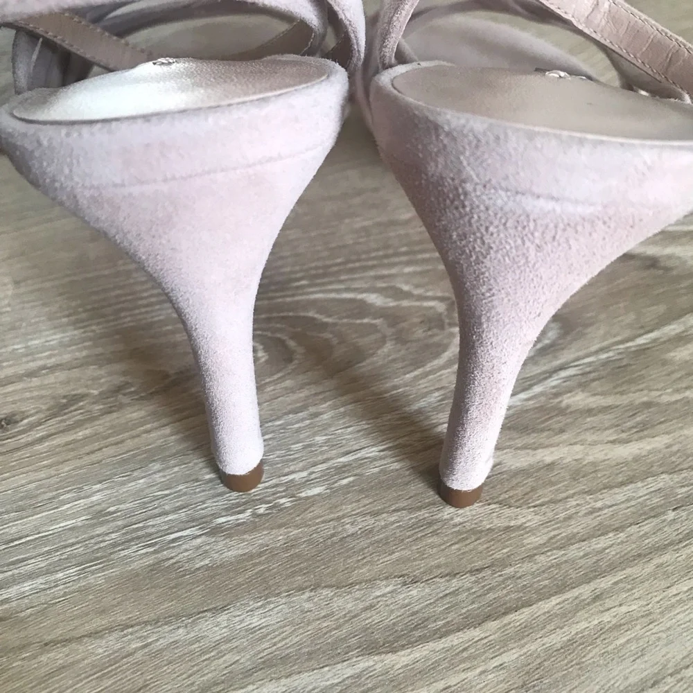 N/A these shoes